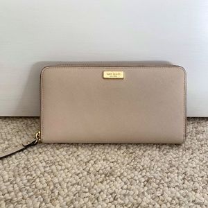 Kate Spade Zip-Around Continental Wallet
